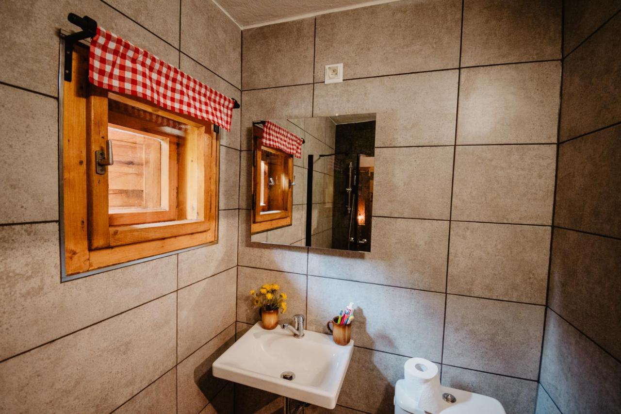 Chalupa Lieskovec Tatranska Strba Luaran gambar